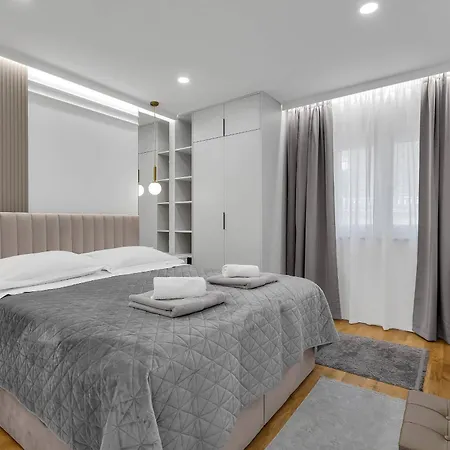 Luka's View Apartment
