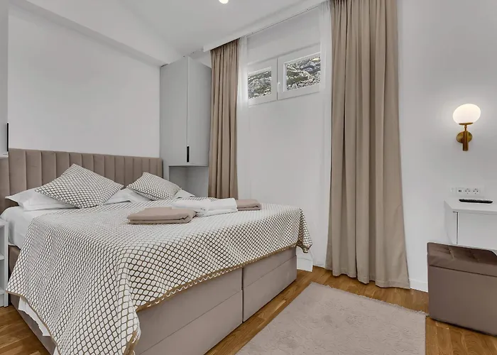 Luka's View * Makarska