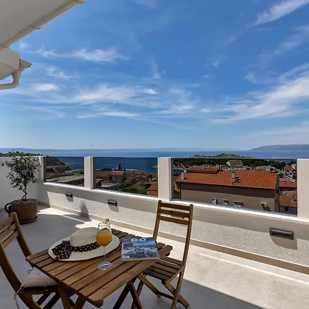 Luka's View Apartment Makarska