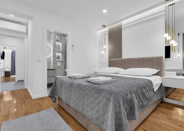 Luka's View Апартаменти *